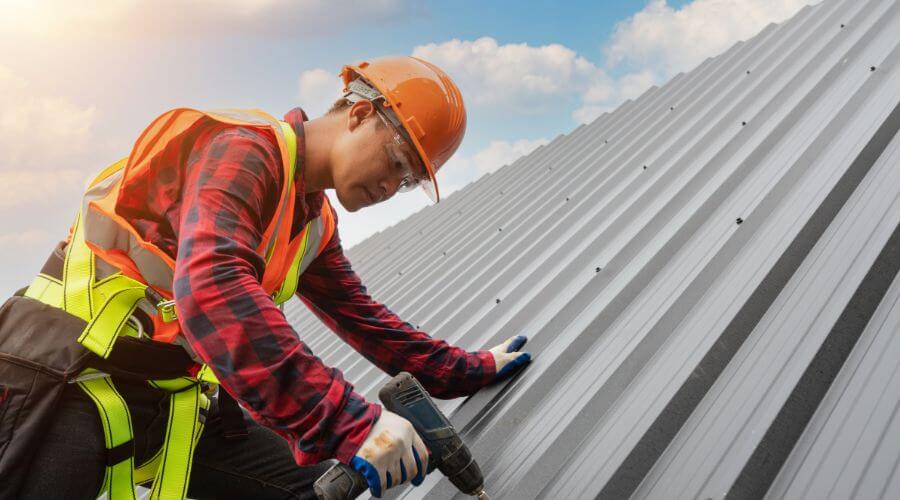 Expert Emergency Roof Repairs services in Vandalia, IL